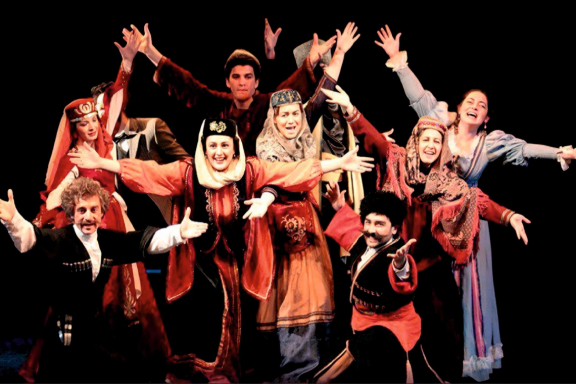 &Scy;&pcy;&iecy;&kcy;&tcy;&acy;&kcy;&lcy;&softcy; "&KHcy;&acy;&ncy;&ucy;&mcy;&acy;"