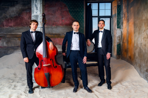 &Scy;&icy;&mcy;&fcy;&ocy;&ncy;&icy;&chcy;&iecy;&scy;&kcy;&icy;&jcy; &ocy;&rcy;&kcy;&iecy;&scy;&tcy;&rcy; &icy;&mcy;&period;&Vcy;&period;&Icy;&period;&Scy;&acy;&fcy;&ocy;&ncy;&ocy;&vcy;&acy;